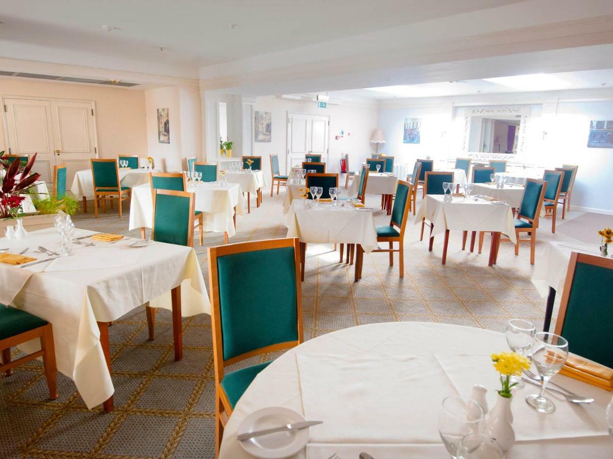 Penmere Manor Hotel ファルマス エクステリア 写真
